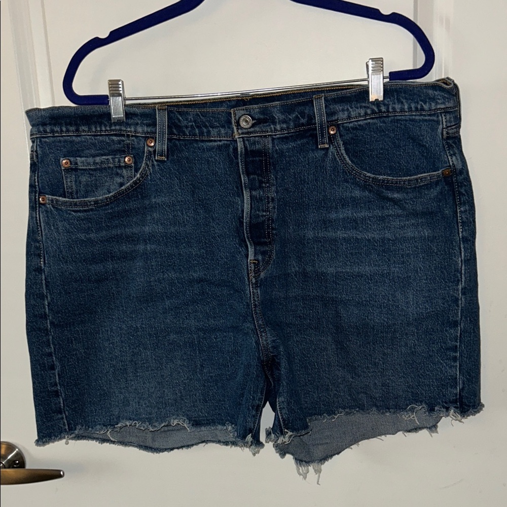 Levi's Women’s Size 18W Dark Blue Jean Shorts NWOT
